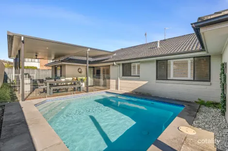 Property photo of 42 Bataan Circuit Bateau Bay NSW 2261