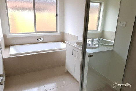Property photo of 107 Haze Drive Point Cook VIC 3030