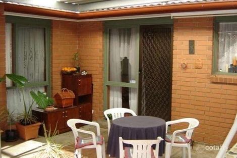 Property photo of 10 Plumtree Crescent Huntfield Heights SA 5163