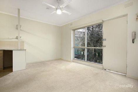 Property photo of 13/2 Maroona Road Carnegie VIC 3163