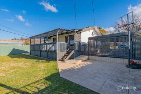 Property photo of 19 Howard Street Torrens ACT 2607