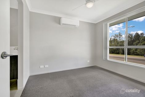 180 Denton Park Dr, Aberglasslyn, NSW 2320