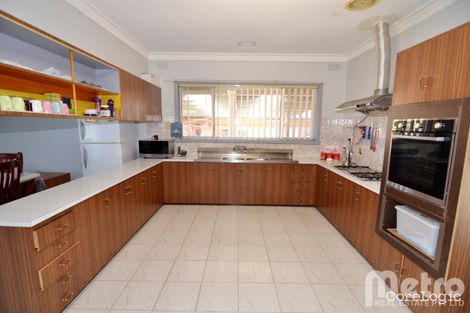 Property photo of 1 Meager Street Deer Park VIC 3023