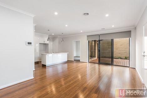 Property photo of 1/14 Zeising Court Boronia VIC 3155