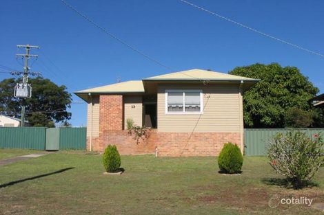 13 Neville Everson St, West Kempsey, NSW 2440