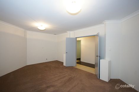 Property photo of 105 Princeton Circuit Aubin Grove WA 6164