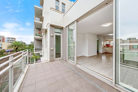 Property photo of 315/1 The Piazza Wentworth Point NSW 2127