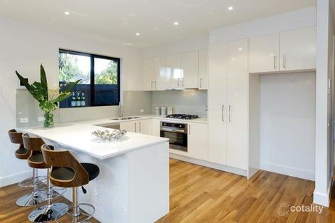 Property photo of 2/15 Eley Road Blackburn South VIC 3130