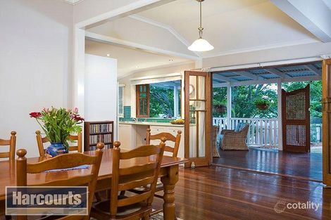 Property photo of 9 Dawn Street Bardon QLD 4065