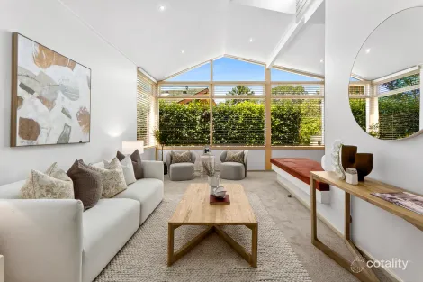 Property photo of 13 Hyde Avenue Killarney Heights NSW 2087