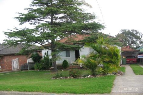 11 Knox St, Pendle Hill, NSW 2145