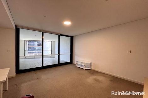 Property photo of 304/10 Burroway Road Wentworth Point NSW 2127