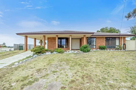 24 Christmas Ave, Heathridge, WA 6027