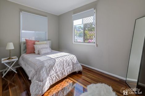 Property photo of 4 Ash Avenue Woodridge QLD 4114