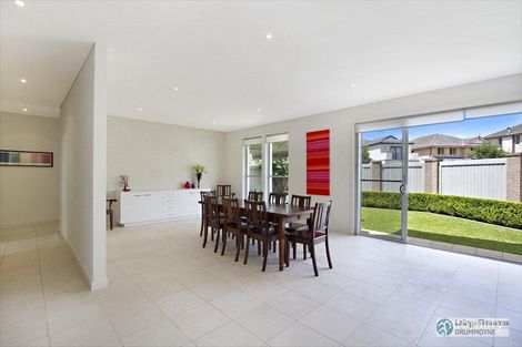 Property photo of 25 Fairwater Drive Breakfast Point NSW 2137