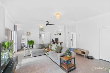 Property photo of 4 Greenford Close Brinsmead QLD 4870