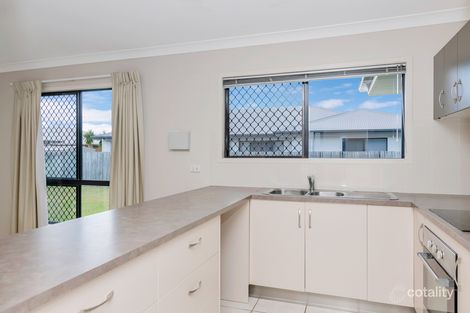 Property photo of 14 Shark Court Mount Louisa QLD 4814