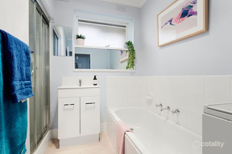 Property photo of 8/9 Wyuna Road Caulfield North VIC 3161