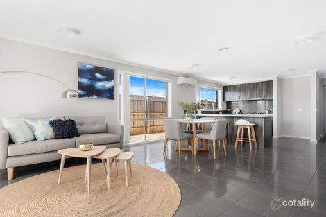 Property photo of 2 Selwyn Court Skye VIC 3977