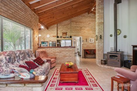 Property photo of 18 Gloaming Way Darling Downs WA 6122