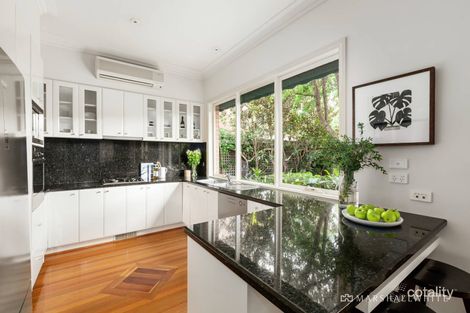 Property photo of 64 Martin Road Glen Iris VIC 3146