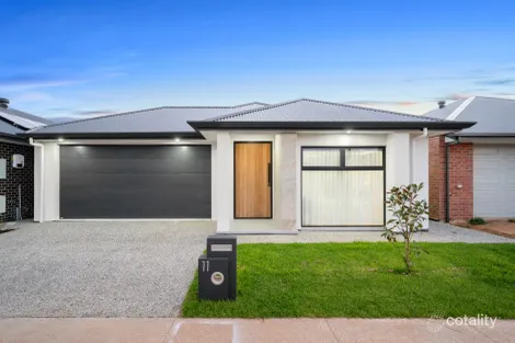 11 Telford St, Andrews Farm, SA 5114