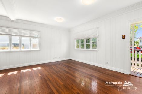 Property photo of 65 Sydney Avenue Camp Hill QLD 4152