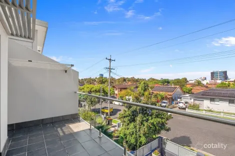 Property photo of 6 Warwick Road Merrylands NSW 2160