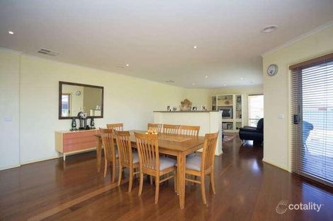 Property photo of 4 Bimbadeen Street Burnside VIC 3023