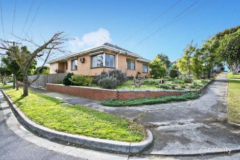 Property photo of 13 Rocklands Road Ashwood VIC 3147