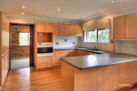 Property photo of 32 Allan Road Camira QLD 4300