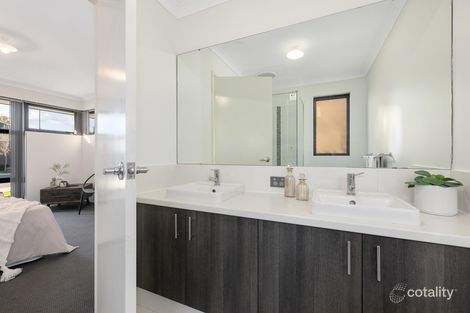Property photo of 42 Hobson Loop Piara Waters WA 6112