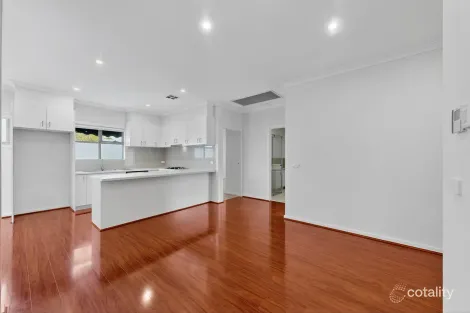 Property photo of 2/8 Loller Street Springvale VIC 3171