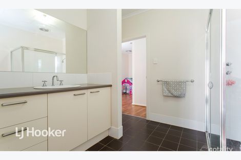 Property photo of 8 Wentworth Street Mawson Lakes SA 5095