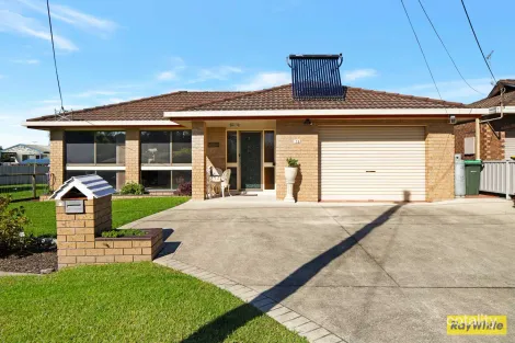 Property photo of 35 Lake Street Tuross Head NSW 2537