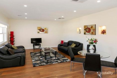 Property photo of 22 Emma Street Fawkner VIC 3060