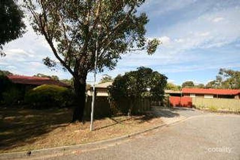 8 Ian Ct, Happy Valley, SA 5159