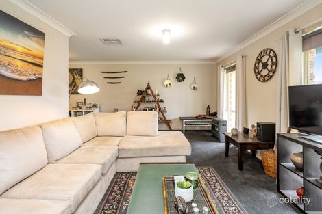 Property photo of 14 Tura Place Glenfield Park NSW 2650