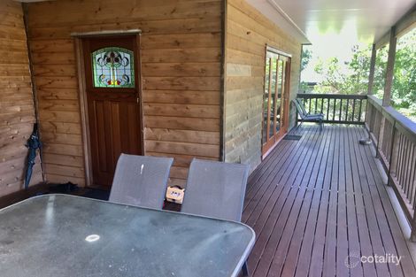 Property photo of 19 Aminya Street Coochiemudlo Island QLD 4184