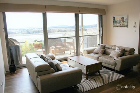 Property photo of 52 Edgeworth Parade Coombs ACT 2611