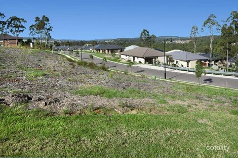 Property photo of 15 Meander Grove Cameron Park NSW 2285