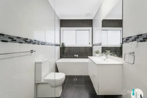 Property photo of 4A Valley View Crescent Albion Park NSW 2527