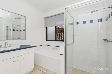 Property photo of 21 Groves Crescent Boondall QLD 4034