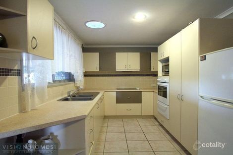 Property photo of 3 Mackellar Drive Boronia Heights QLD 4124