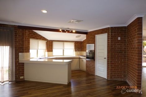 3/100 Barbican St E, Shelley, WA 6148