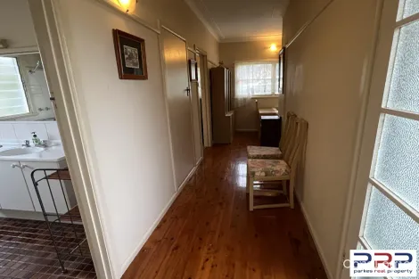 Property photo of 13 Hume Street Parkes NSW 2870