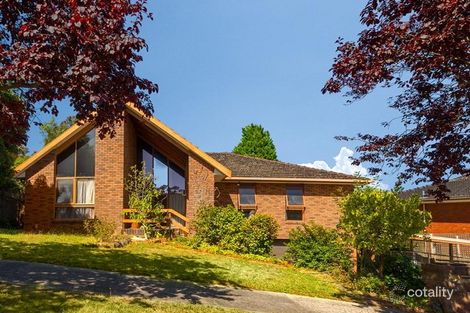 Property photo of 8 Twyford Close Doncaster East VIC 3109