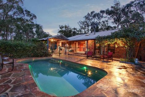 8 Ross Rd, Gruyere, VIC 3770