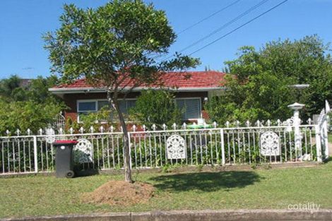 8 Gail Pl, Bankstown, NSW 2200