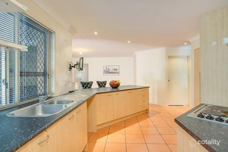 Property photo of 37 Macadamia Street Wynnum West QLD 4178